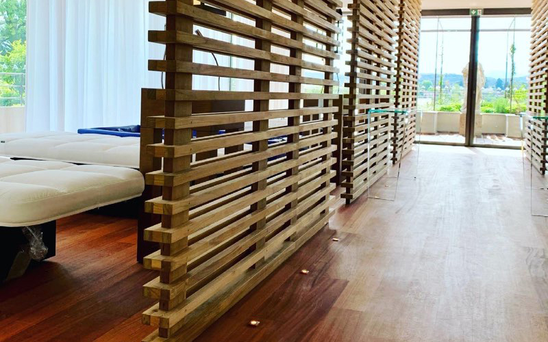La Parqueterie Tanneau, Cagnes, parquet inox ajustage cintré